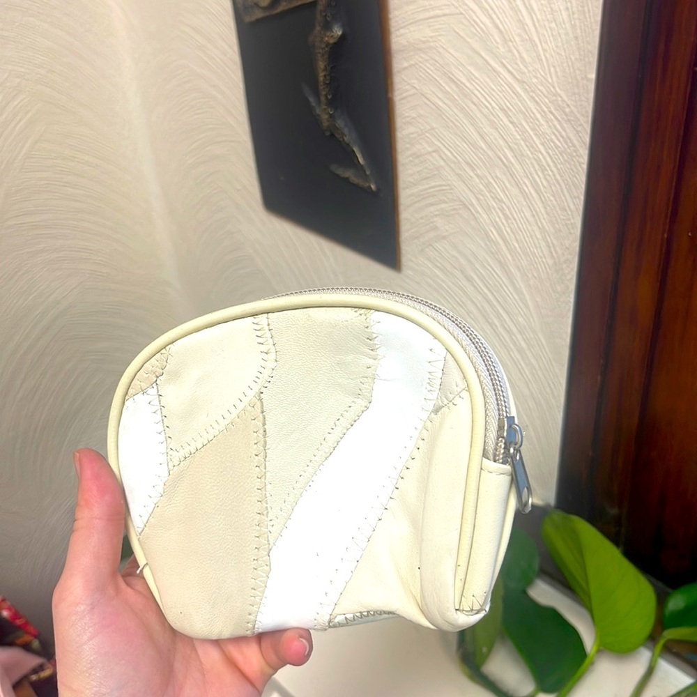 Zippered pouch